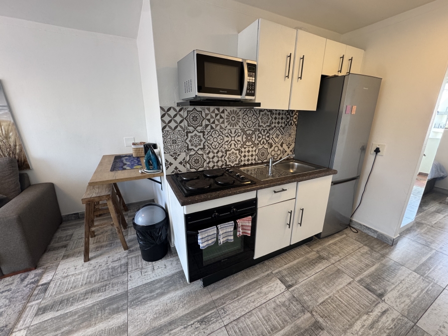 To Let 1 Bedroom Property for Rent in Beachfront Western Cape